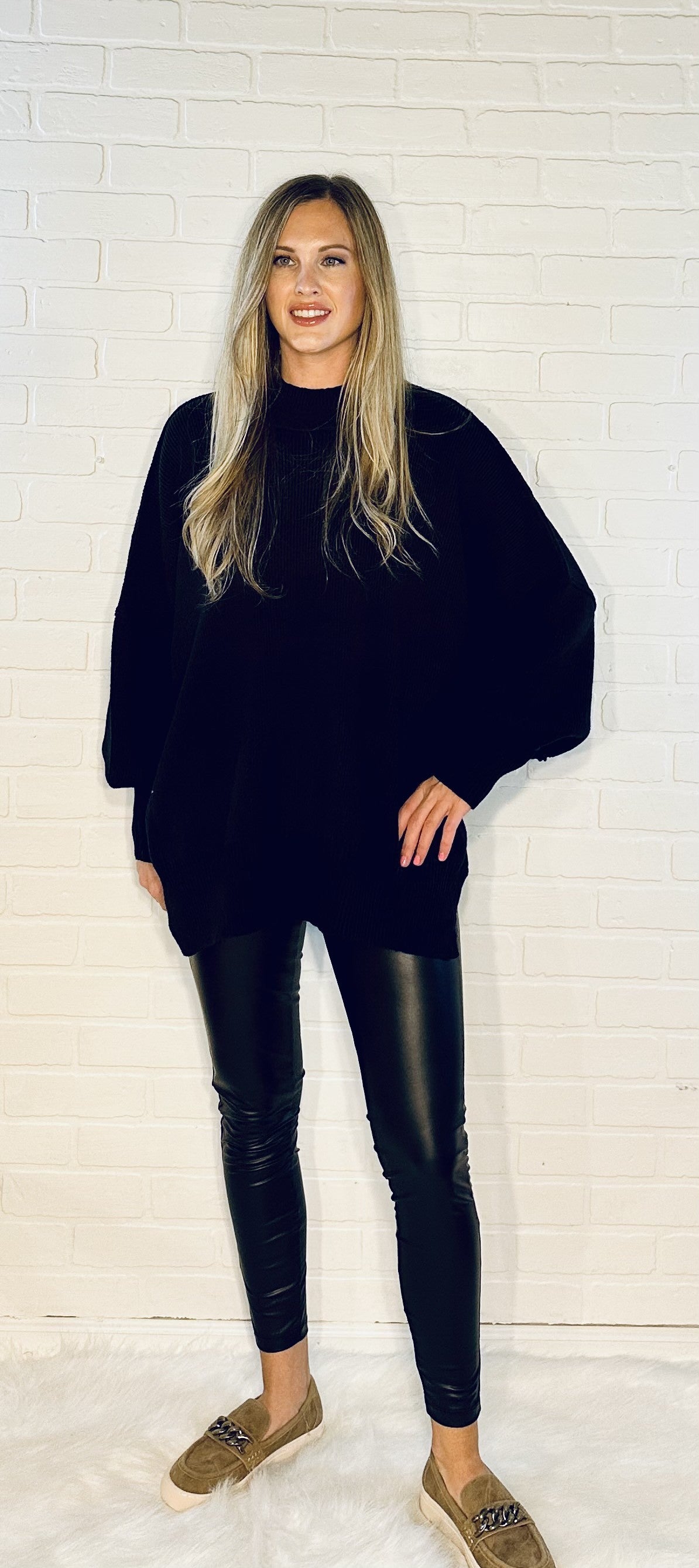 SIDE SLIT OVERSIZED SWEATER