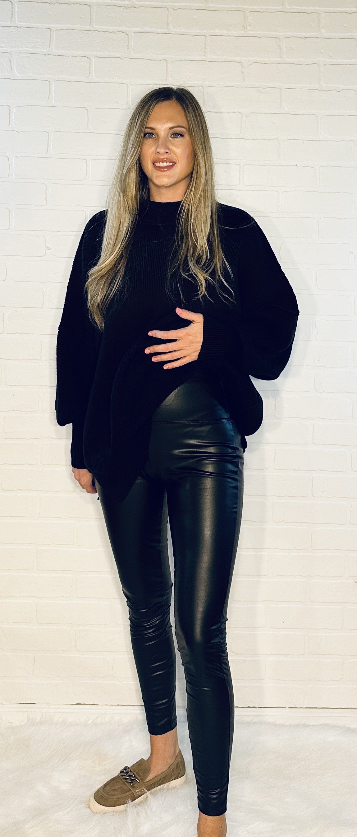 FAUX LEATHER LEGGINGS