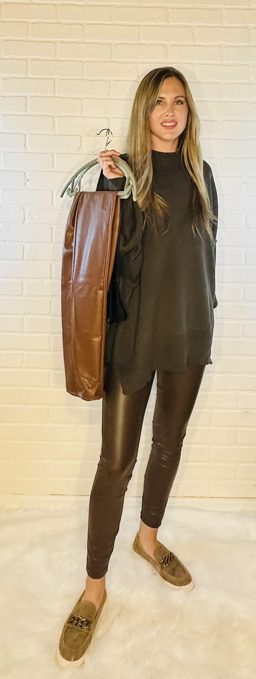 FAUX LEATHER LEGGINGS