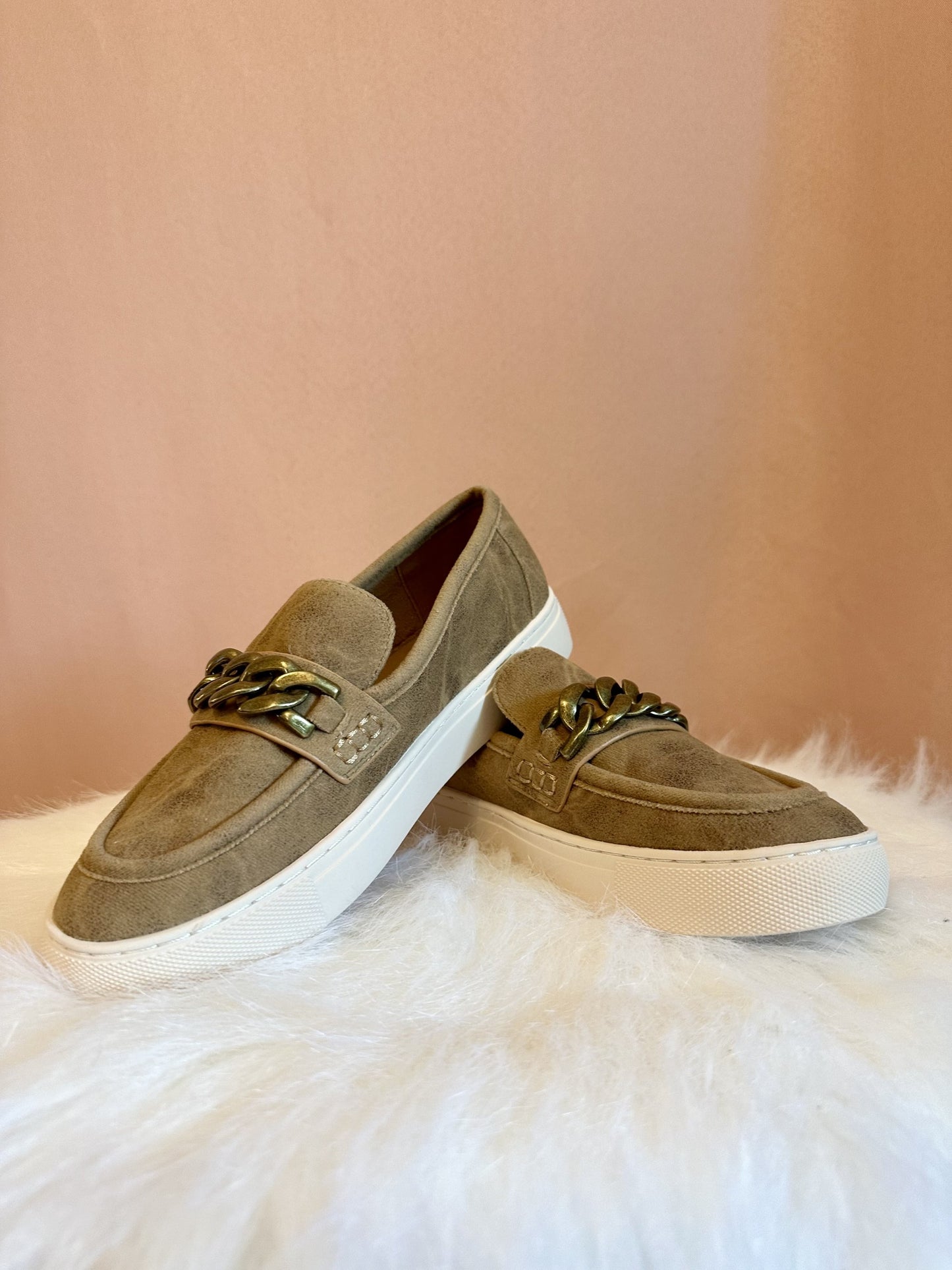 Chain Reaction - Corkys - Tan