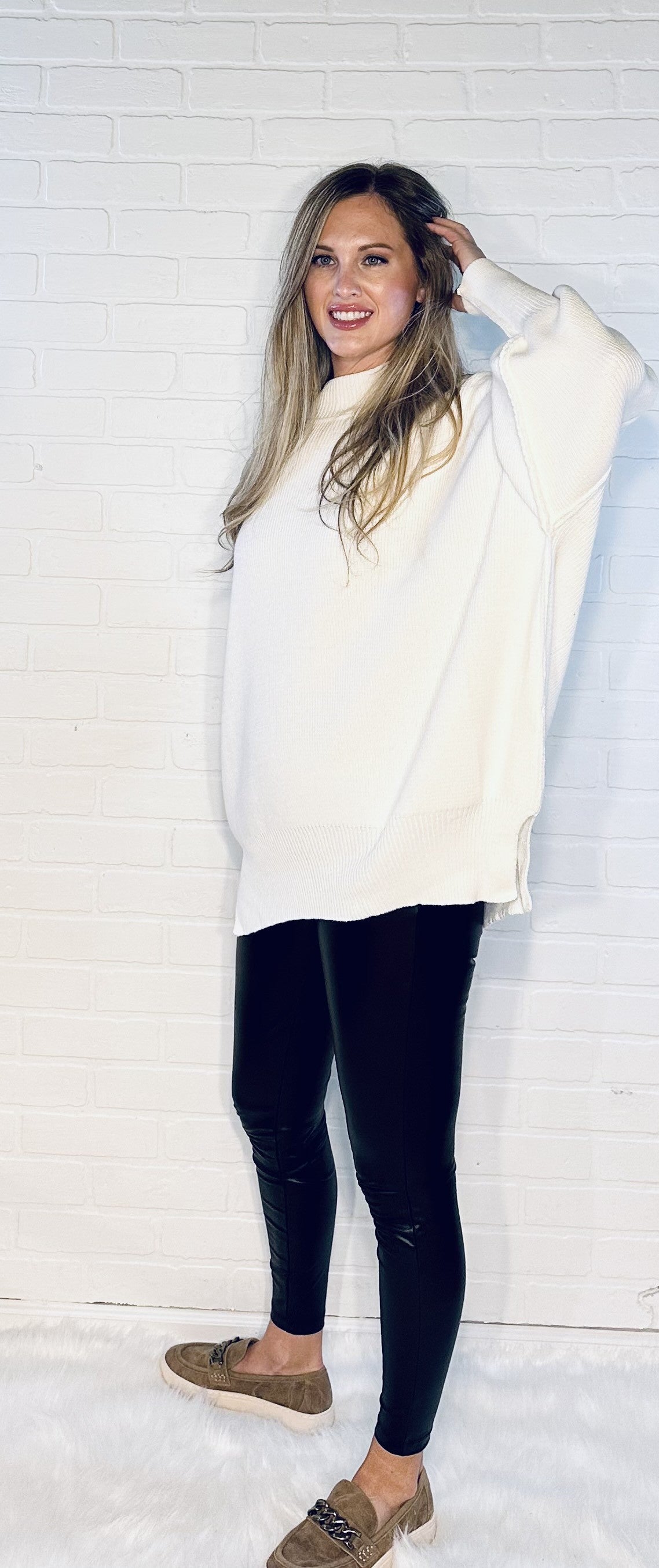 SIDE SLIT OVERSIZED SWEATER